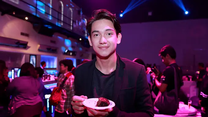 Adipati Dolken