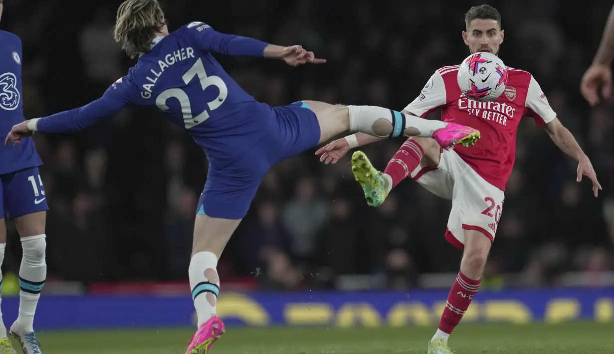 Gol Arsenal lain dicetak Gabriel Jesus pada menit ke-34. Sedangkan gol Chelsea dicetak oleh Noni Madueke di babak kedua pada menit ke-65. (AP Photo/Kin Cheung)