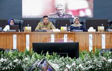 Jaga Stabilitas Harga, Sekjen Kemendagri Minta Bulog Percepat Distribusi Minyak Goreng ke Indonesia Timur