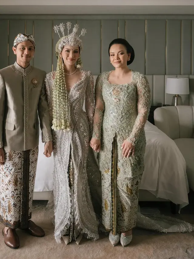 Alexandra Kakak Alyssa Daguise saat Akad Nikah dan Siraman sang Adik