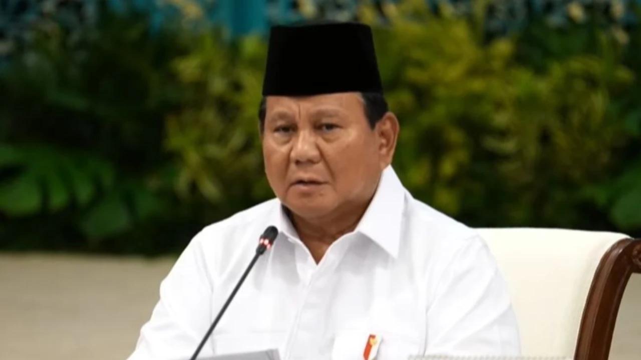 VIDEO: Momen Prabowo Emosi Depan Panglima TNI dan Kapolri Singgung Serakahnomics "Berani Lecehkan & Hina!"