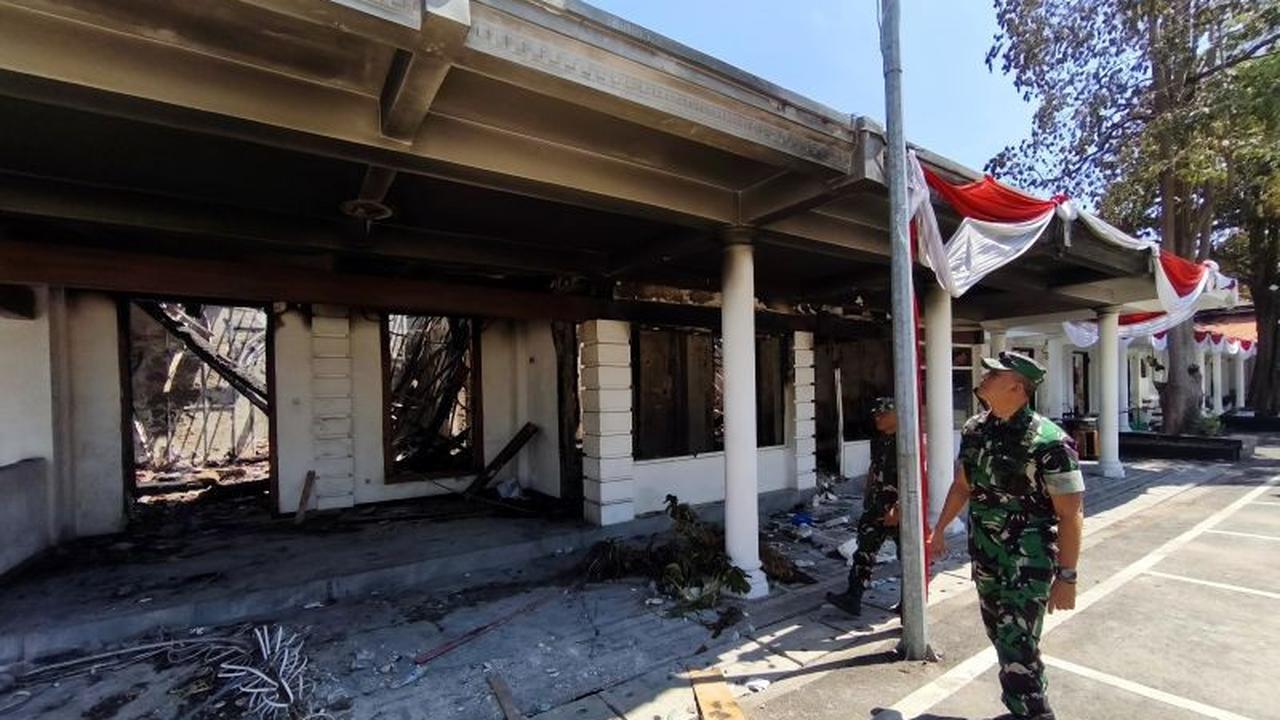 Pangdam V/Brawijaya Prihatin: Gedung Grahadi Terbakar, Padahal Cagar Budaya Berusia Ratusan Tahun