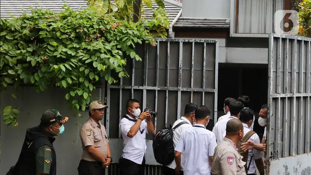Polisi geledah rumah Firli Bahuri