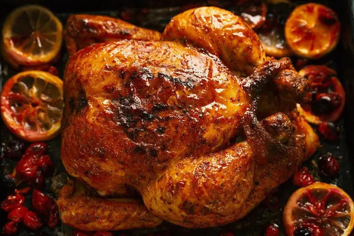 6 Resep Ayam Bumbu Rujak Jawa Timur, Pedas dan Gurihnya Bikin Nagih