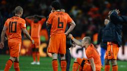 Belanda. Timnas Belanda mampu mencapai partai final Piala Dunia sebanyak 3 kali dalam 10 kali keikutsertaan mereka. Dari tiga kali masuk final, Belanda belum sekalipun juara. Edisi 1974 kalah dari Jerman, 1978 kalah dari Argentina dan edisi 2010 kalah dari Spanyol. (AFP/Jewel Samad)