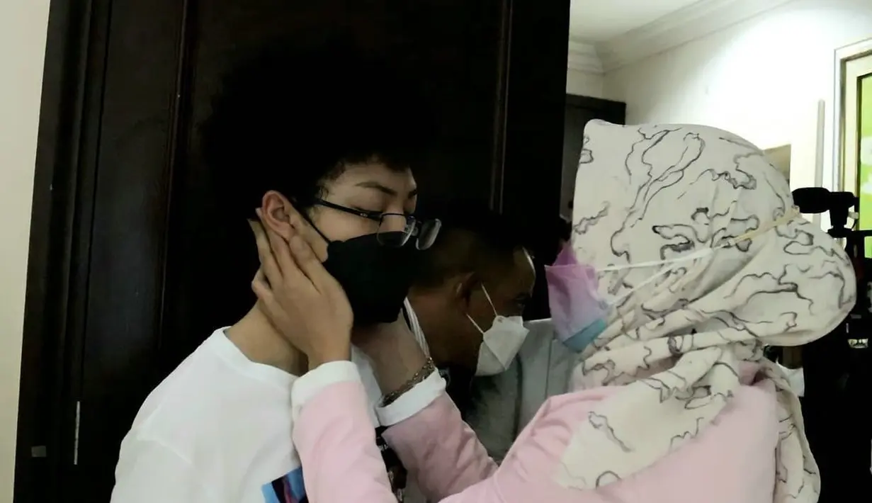 Angelina Sondakh (Instagram/keanu_massaid)