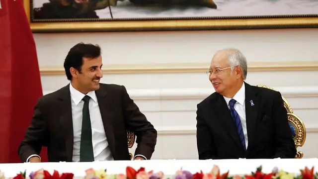 Emir Qatar Sheikh Tamim bin Hamad Al Thani dan Perdana Menteri Malaysia Najib Razak
