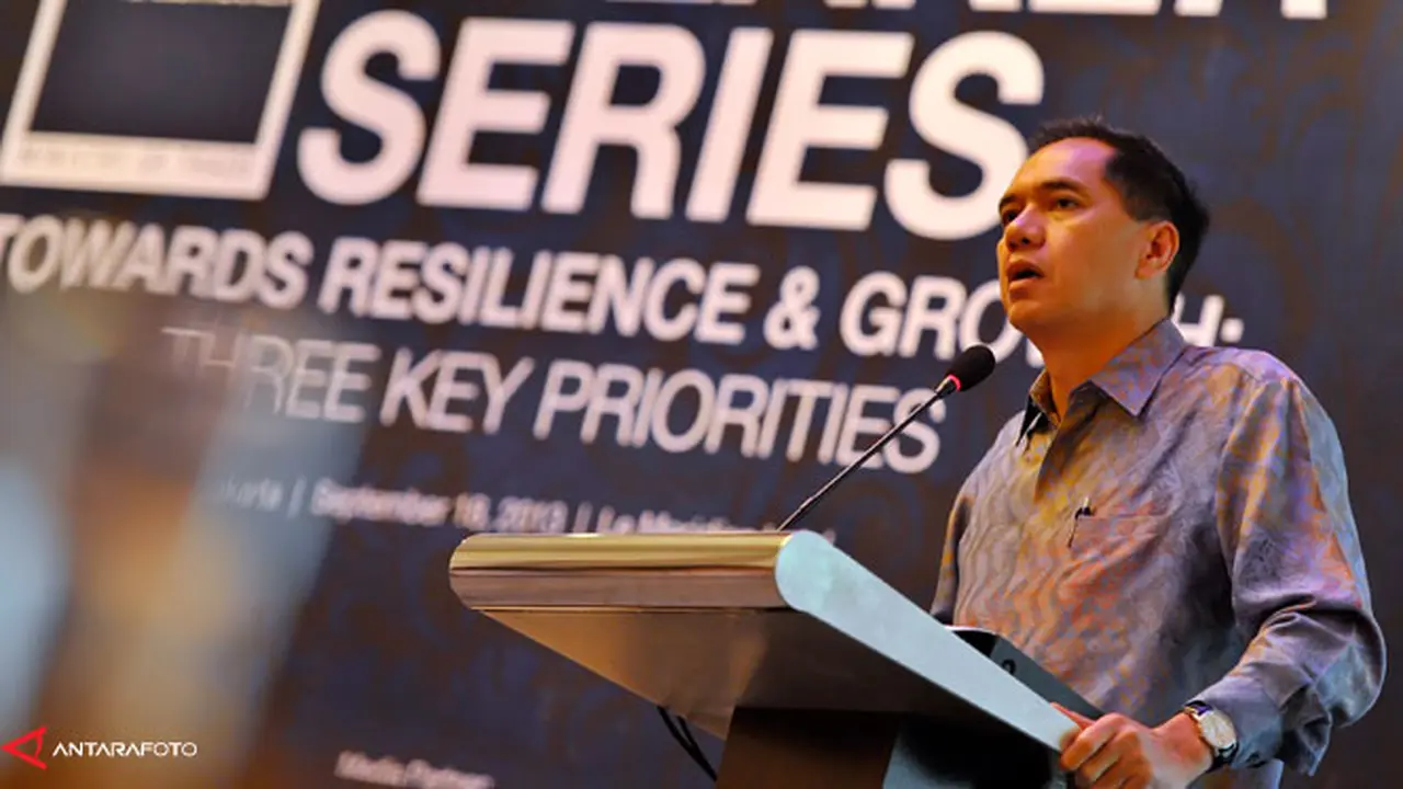 gita-apec-130918c.jpg