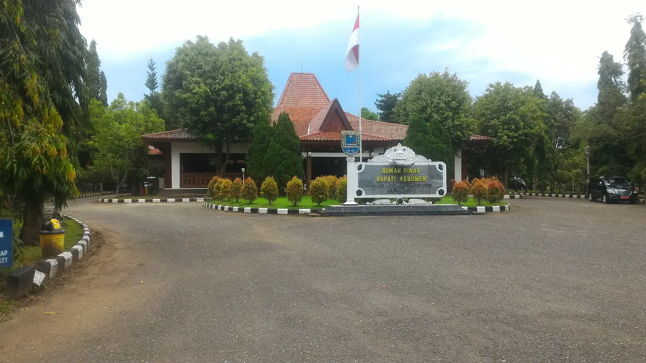 Rumah Dinas Bupati Kebumen, Mohammad Yahya Fuad. (Foto: Liputan6.com/Muhamad Ridlo)