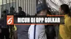Upaya gembok gerbang itu tidak berhasil karena mendapat perlawanan dari massa yang bertahan di dalam Kompleks DPP Partai Golkar.