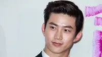 Taecyeon `2PM` Rela Melakukan Hal Mengejutkan Atas Nama Cinta