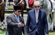 Manisnya Erdogan Peluk Hangat Prabowo di Atas Karpet Merah di Bandara, Tanda Perpisahan Pulang ke Turki