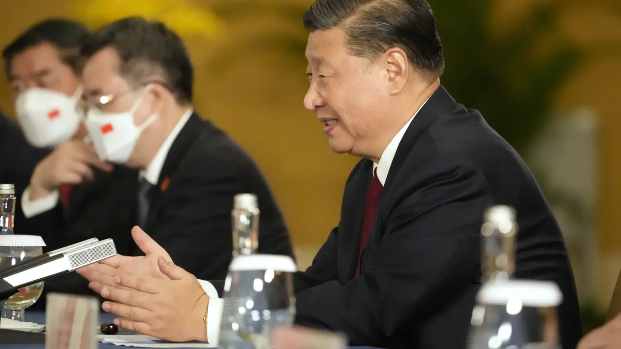 Momen Joe Biden dan Xi Jinping Bertemu Empat Mata Jelang KTT G20