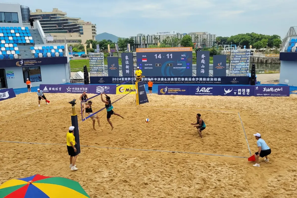 Pertandingan bola voli antara Indonesia dan Selandia Baru
