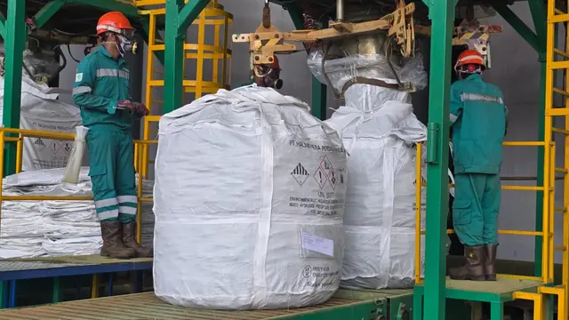 Harita membangun fasilitas hilirisasi berbasis nikel mulai dari smelter Rotary Kiln Electric Furnace (RKEF) hingga teknologi High Pressure Acid Leaching (HPAL) pertama di Indonesia. Foto: Nurmayanti