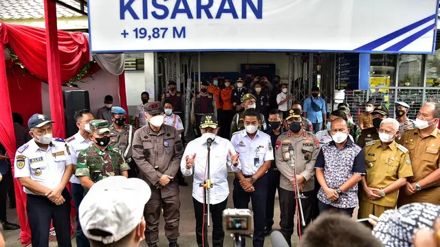 Tinjau Kesiapan Layanan Mudik Lebaran