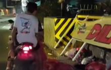 Pria Ini Bikin Orang-Orang Kapok Buang Sampah Sembarangan di Pinggir Jalan, Direkam Biar Viral Karena Bikin Banjir
