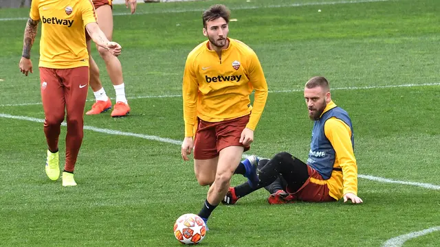 Roma Siap Kembali Kalahkan Porto di Leg Kedua