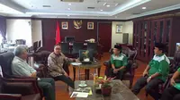 Zukifli Hasan juga mengusulkan, agar acara munas tersebut juga disisipi dengan acara sosialisasi 4 Pilar MPR.