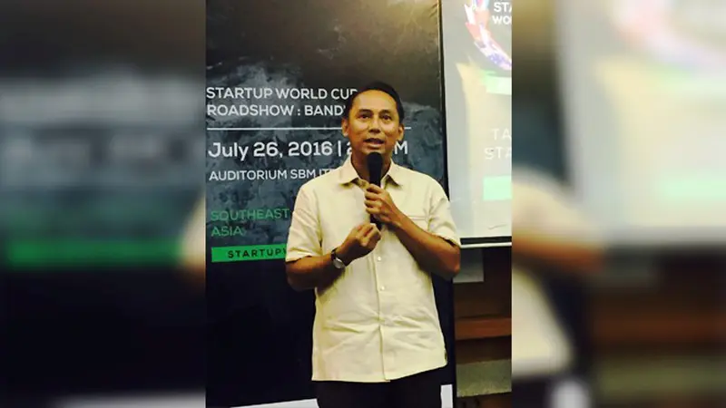 Nico Siahaan, anggota Komisi X DPR RI, saat memberikan sambutan dalam Startup Word Cup 2017 di ITB, Selasa (26/7/2016). Liputan6.com/Muhammad Sufyan