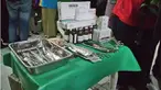 Polda Metro Jaya bersama Dinas Kesehatan DKI Jakarta menyegel Klinik Yayasan Bhakti Mulia atau dikenal dengan Klinik Yayasan Seribu Pulau. Klinik tersebut  diduga tak berizin atau ilegal.