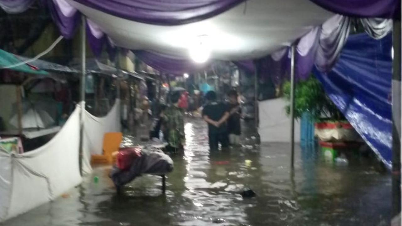 Banjir Rendam 34 TPS di Jakarta, Paling Banyak Kawasan Jakarta Barat