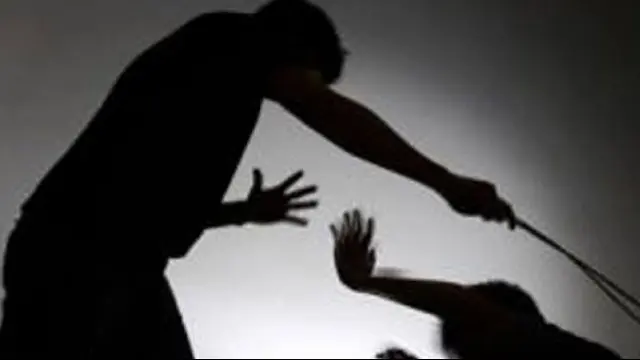 Salah Gunakan Seragam, Murid Dipukul Guru Pakai Penggaris Hingga Tewas