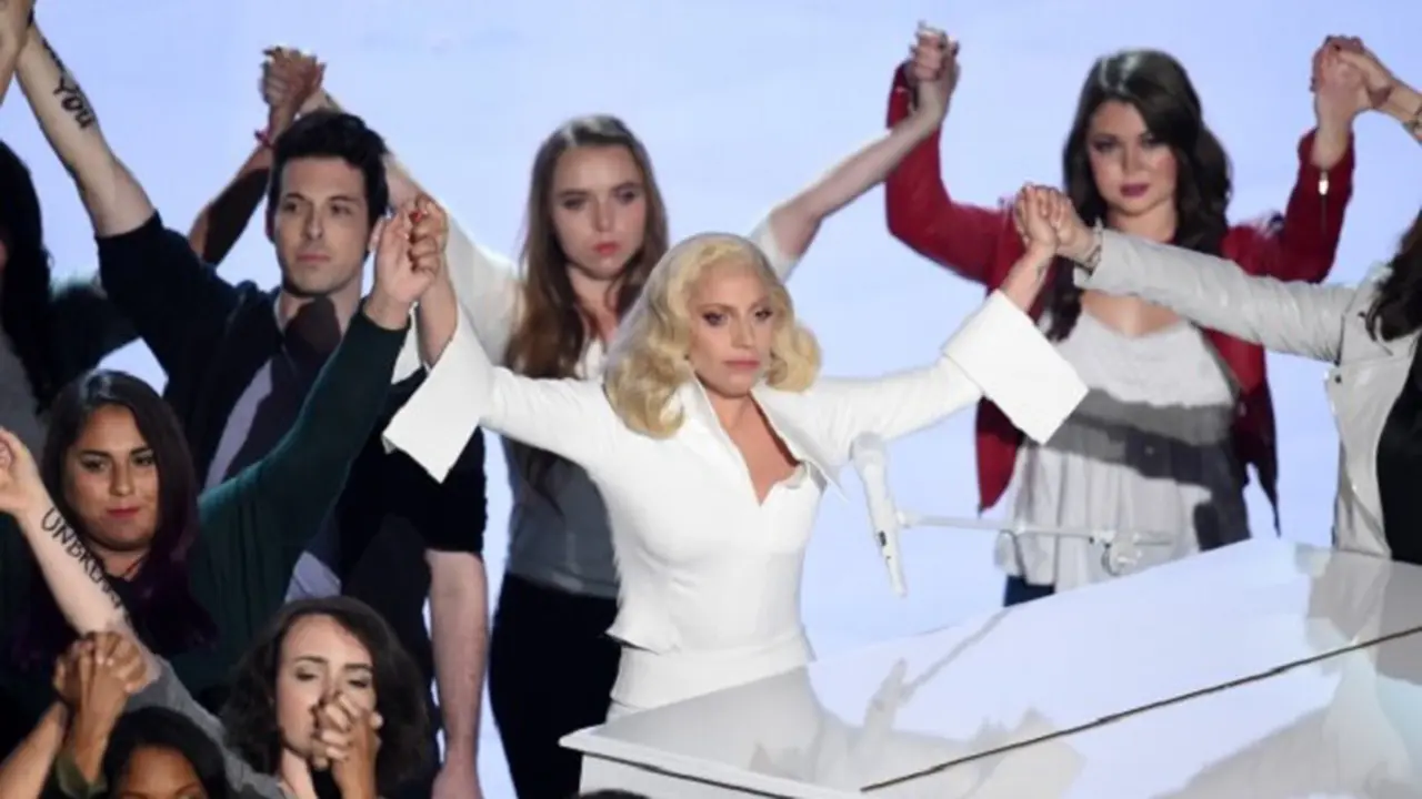 Lady Gaga Oscar 2016
