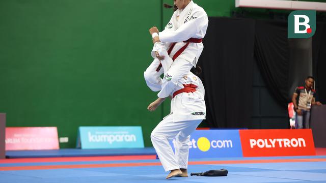 Pertandingan jujitsu di PON Bela Diri 2025