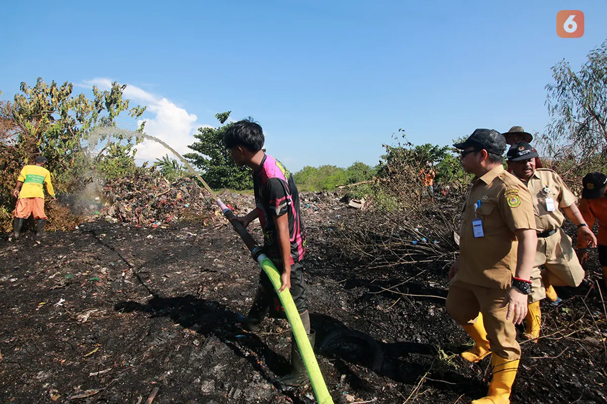 Kebarakaran di TPA Basirih Banjarmasin Kalimantan Selatan (Kalsel)