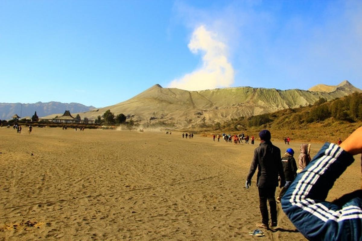 Menjelajahi padang pasir Bromo