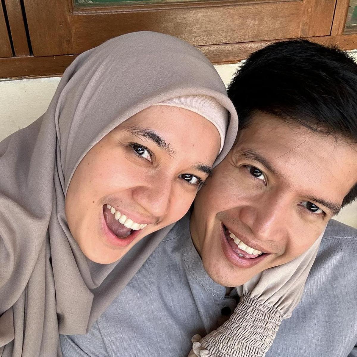 Potret Bahagia Pasangan Artis yang Belum Dikaruniai Momongan, Tetap Romantis dan Kompak