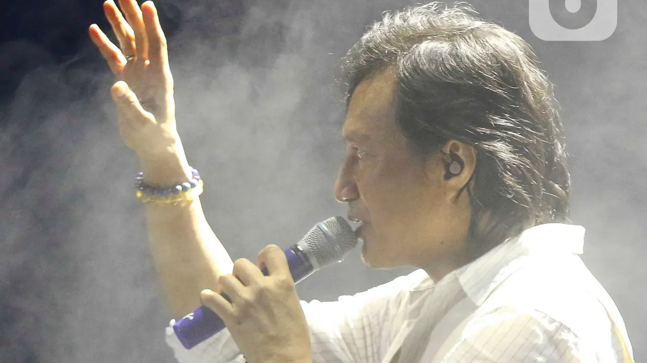 KLa Project Bangkitkan Kenangan 90-an di Konser Perayaan 36 Tahun Berkarya