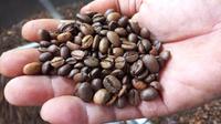 PT Toyota Motor Manufacturing Indonesia (TMMIN) mendampingi ITS untuk mengimplementasikan prinsip-prinsip TPS ke Koperasi Kopi Wonosalam dengan tujuan untuk meningkatkan kualitas dan efisiensi produksi kopi dengan mengintegrasikan petani kopi lokal,