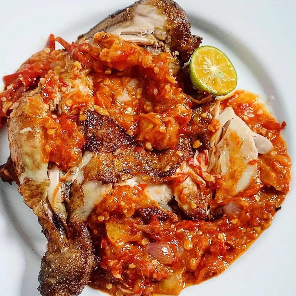 Cerita Wanita Belikan Ayam Goreng Untuk Anak Pengemis yang Ulang Tahun, Dapat Rezeki Tak Terduga