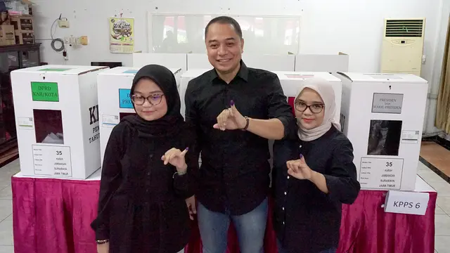 Eri Cahyadi usah mencoblos di Pemilu 2024. (Dian Kurniawan/Liputan6.com)