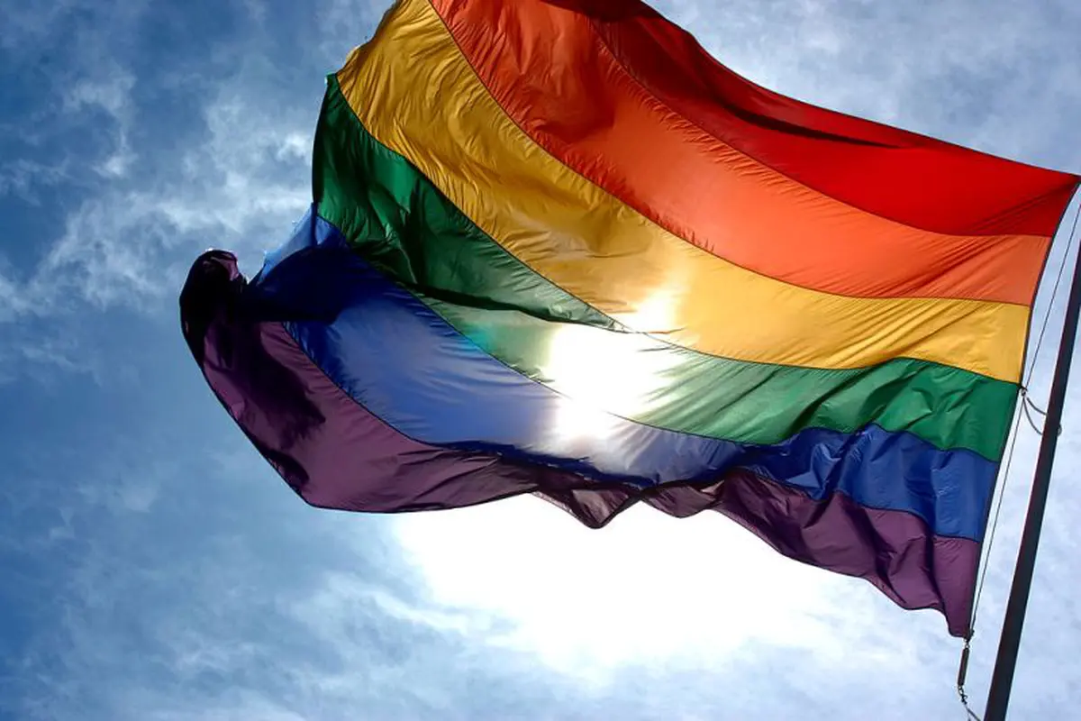 Sejarah Bendera Pelangi, Simbol Bagi Para LGBT Seluruh Dunia