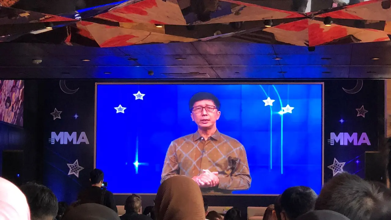 Managing Director PT Elang Mahkota Teknologi Tbk atau Emtek, Sutanto Hartono