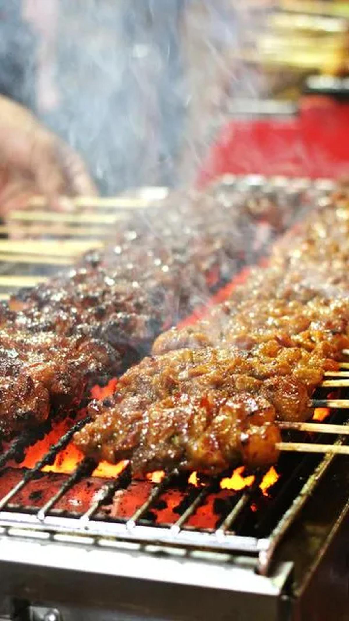 Seiring berjalannya waktu, Ia pun semakin memahami potensi besar yang dimiliki oleh kuliner lokal dan bagaimana hal itu bisa menjadi identitas suatu daerah.
