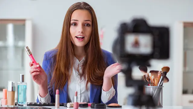 Mau jadi vlogger atau blogger sukses? Ini rahasianya!