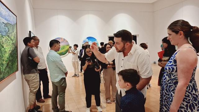 Harmoni Dua Pulau: Kolaborasi Seniman Bali dan Toba Bergaung di Denpasar