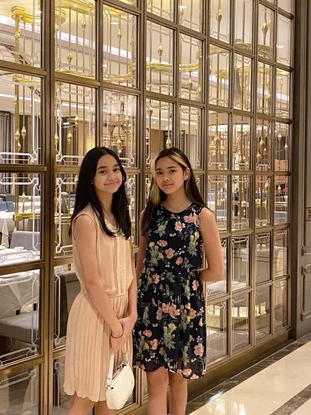 Beranjak Remaja, Ini 6 Potret Sydney Anak Cut Tari yang Curi Perhatian