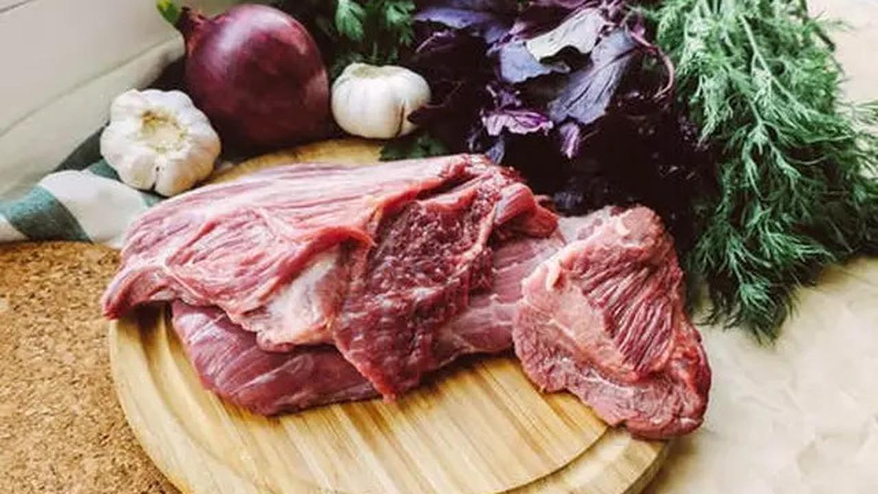 Daging Babi Halal dalam Kondisi Ini, Penjelasan Ustadz Adi Hidayat