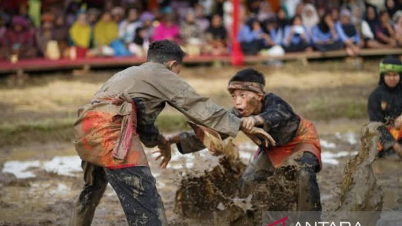 Ribuan Pengunjung Terpukau, Rang Solok Baralek Gadang 2025 Pamerkan Kekayaan Budaya Minangkabau