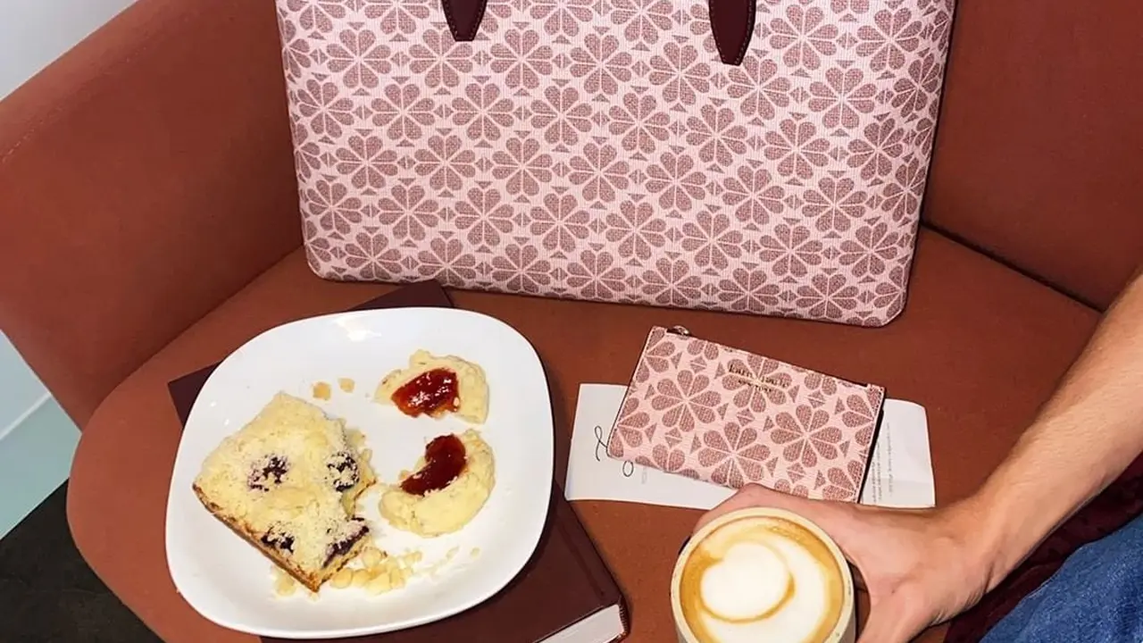 Flower Spade Coated Canvas Collection dari Kate Spade New York