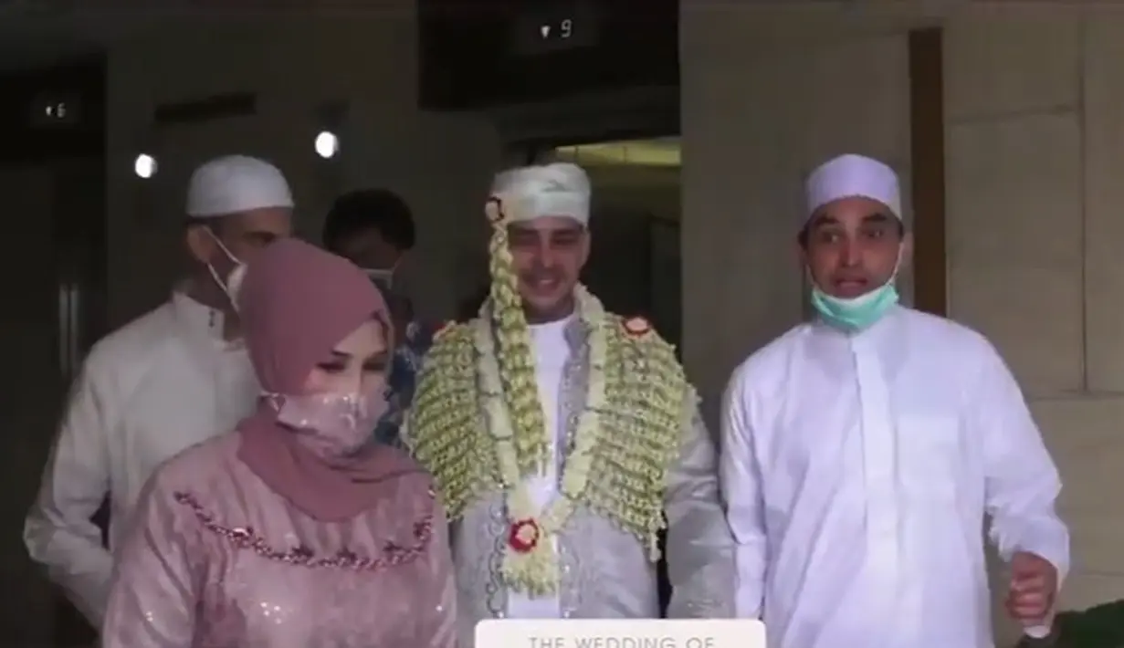 Riza Shahab dan Sonia Alatas (Youtube/Selaras Kreasi ID Media)