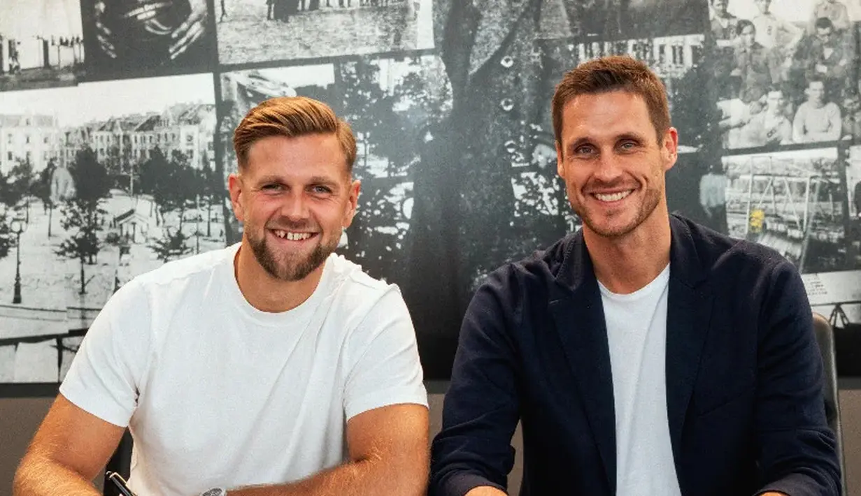 Pemain berusia 30 tahun itu pada hari Kamis telah lulus tes medis di Dortmund dan kemudian menandatangani kontrak tiga tahun hingga Juni 2026, demikian diumumkan klub. (FOTO: twitter.com/BVB)