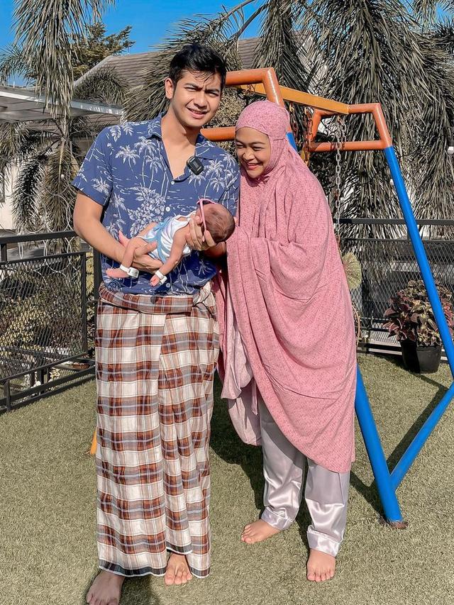 [Fimela] Teuku Ryan dan Ria Ricis