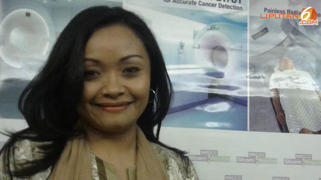 Dr R Dina Garniasih Dan Suka Dukanya Dengan Anak Anak Kanker Health Liputan6 Com