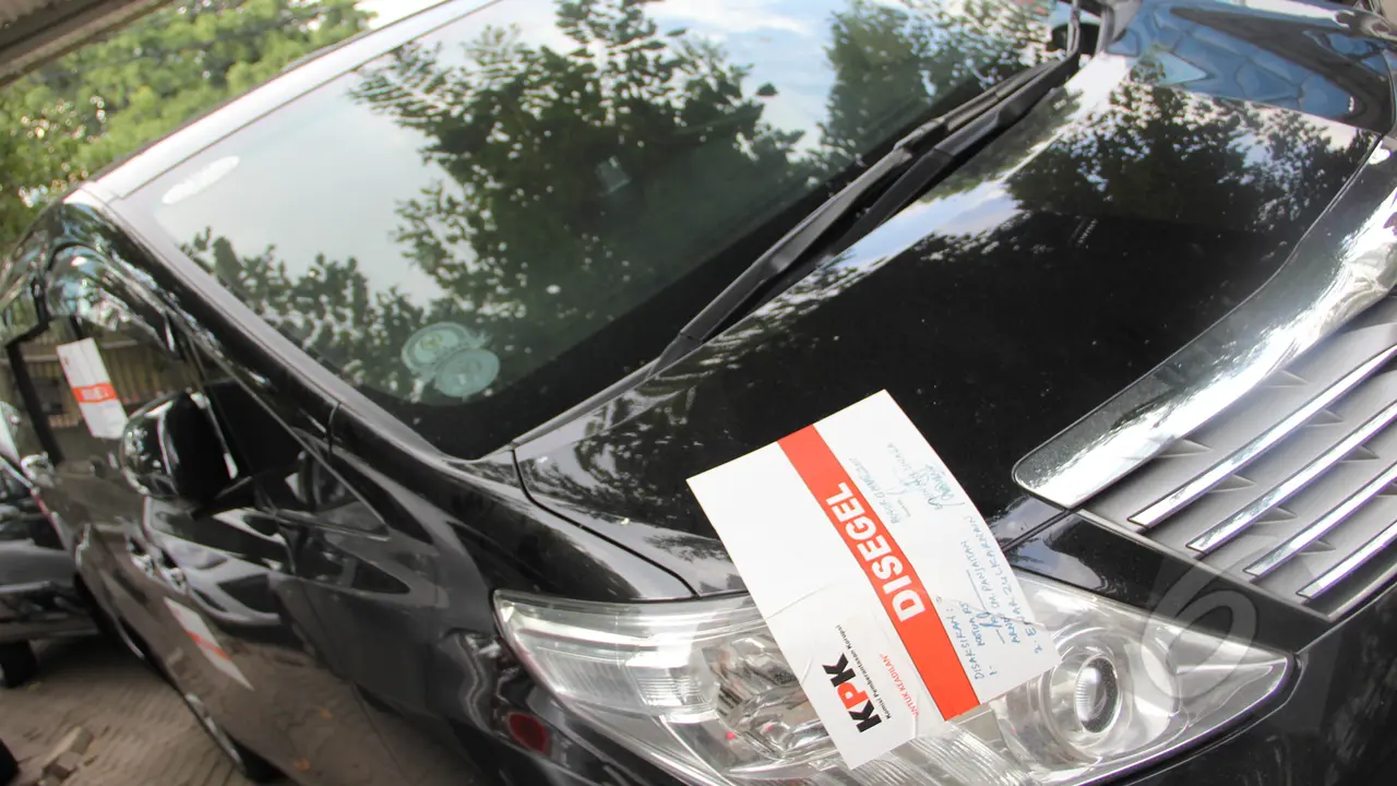 Ini Mobil Mewah Sutan Bhatoegana yang Disita KPK